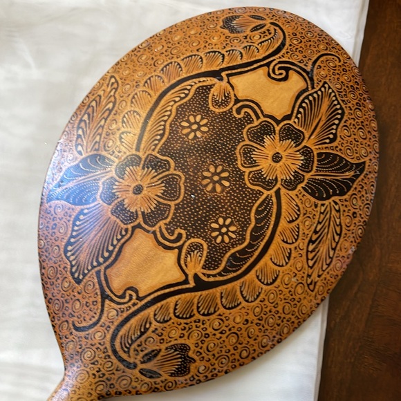 Exotic wood Java Batik Wooden Hand painted vanity hand held Mirror - Picture 2 of 8